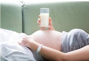 孕妇喝孕妇奶粉好吗？孕妇喝奶粉注意事项