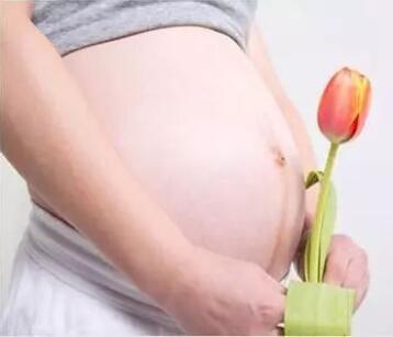 胎儿什么时候入盆 症状有哪些