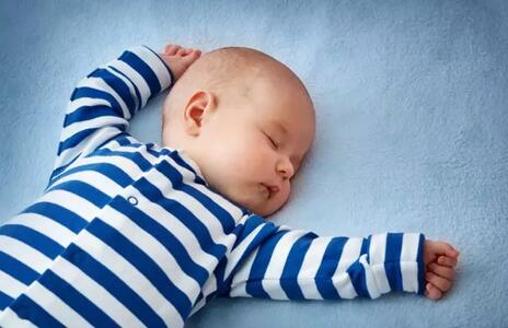 关于宝宝睡眠的10个误区