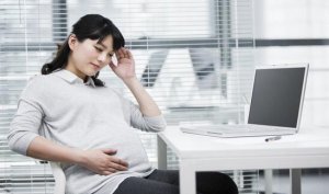 哪一种坐姿最适合职场孕妈？