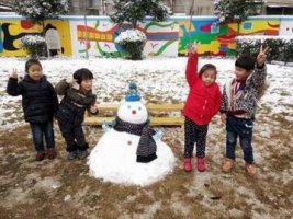 幼儿园大班语言教案雪孩子