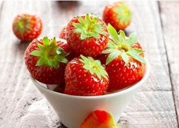 孕妇可以吃草莓吗 孕妇冬天吃草莓好吗