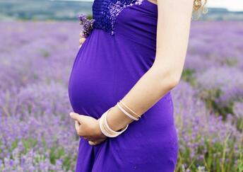 怀孕五个半月的胎儿有多大