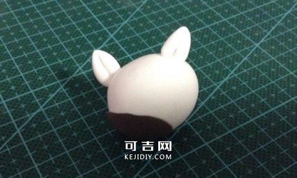 橡皮泥手工制作可爱小马 -  www.kejidiy.com