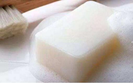 抹肥皂