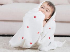 宝宝感冒流鼻涕眼屎多怎么办，如何预防宝宝感