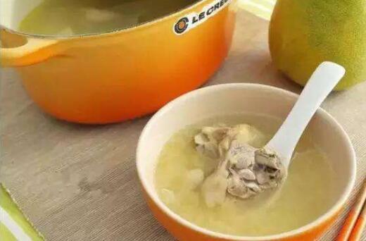 柚子肉鲜鸡汤