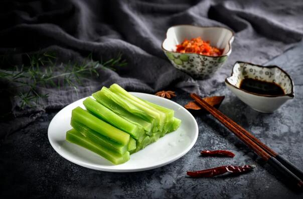 火锅配菜里最好吃的8种蔬菜