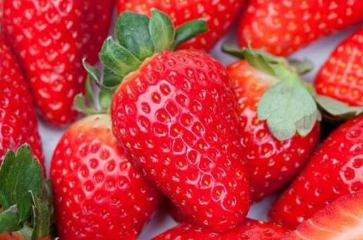 吃草莓的好处和坏处