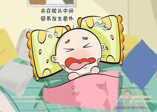 婴儿什么时候用枕头 如何选宝宝枕头