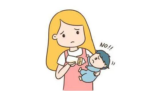 宝宝突然不爱吃奶，是厌奶期吗？