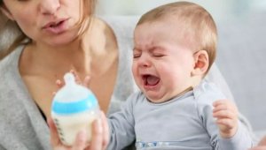 宝宝不吃奶瓶怎么办？试试这9招