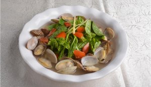 孕期食谱：蛤蜊拌菠菜