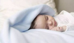 如何培养宝宝睡眠规律？