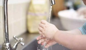 孩子洗手要用洗手液吗？肥皂和洗手液哪个好？