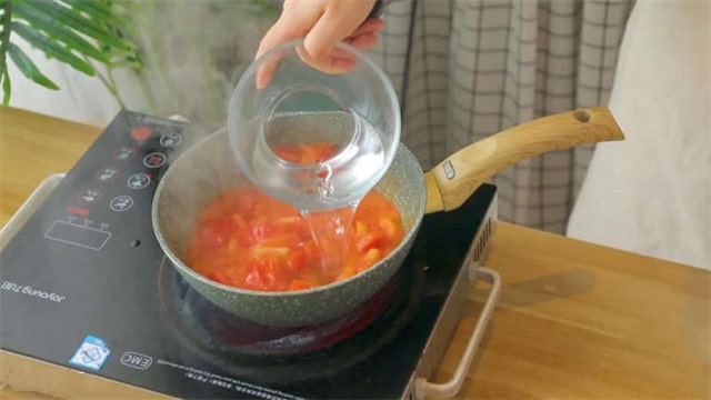 番茄粉丝鱼片的做法