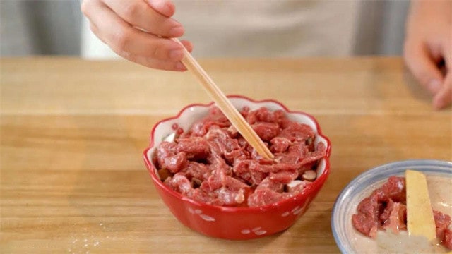 番茄蒸牛肉的做法