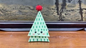 圣诞树折纸教程图片